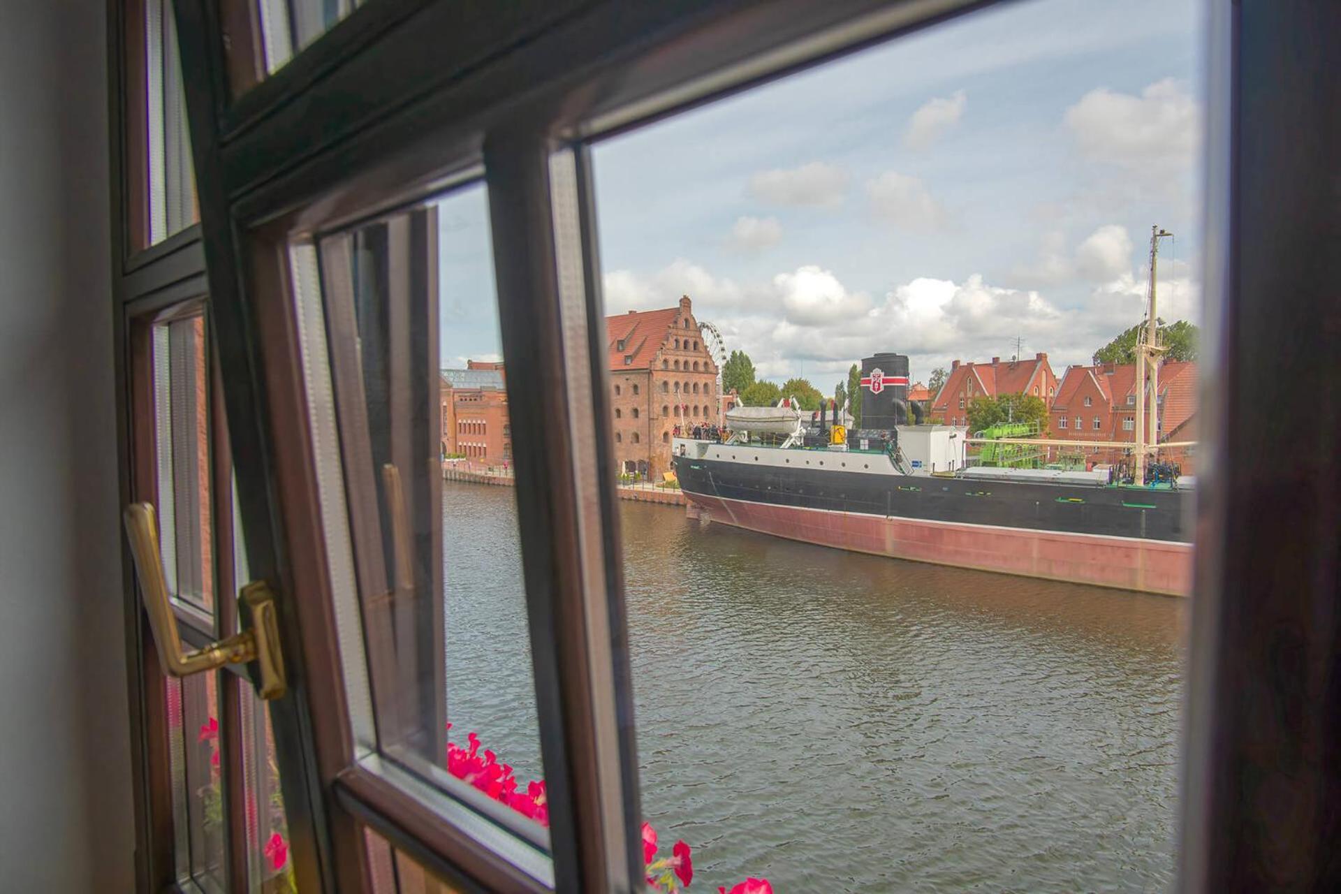 Motlawa Apartments - Old Town & River Viev, Fast Wifi Gdansk Room photo