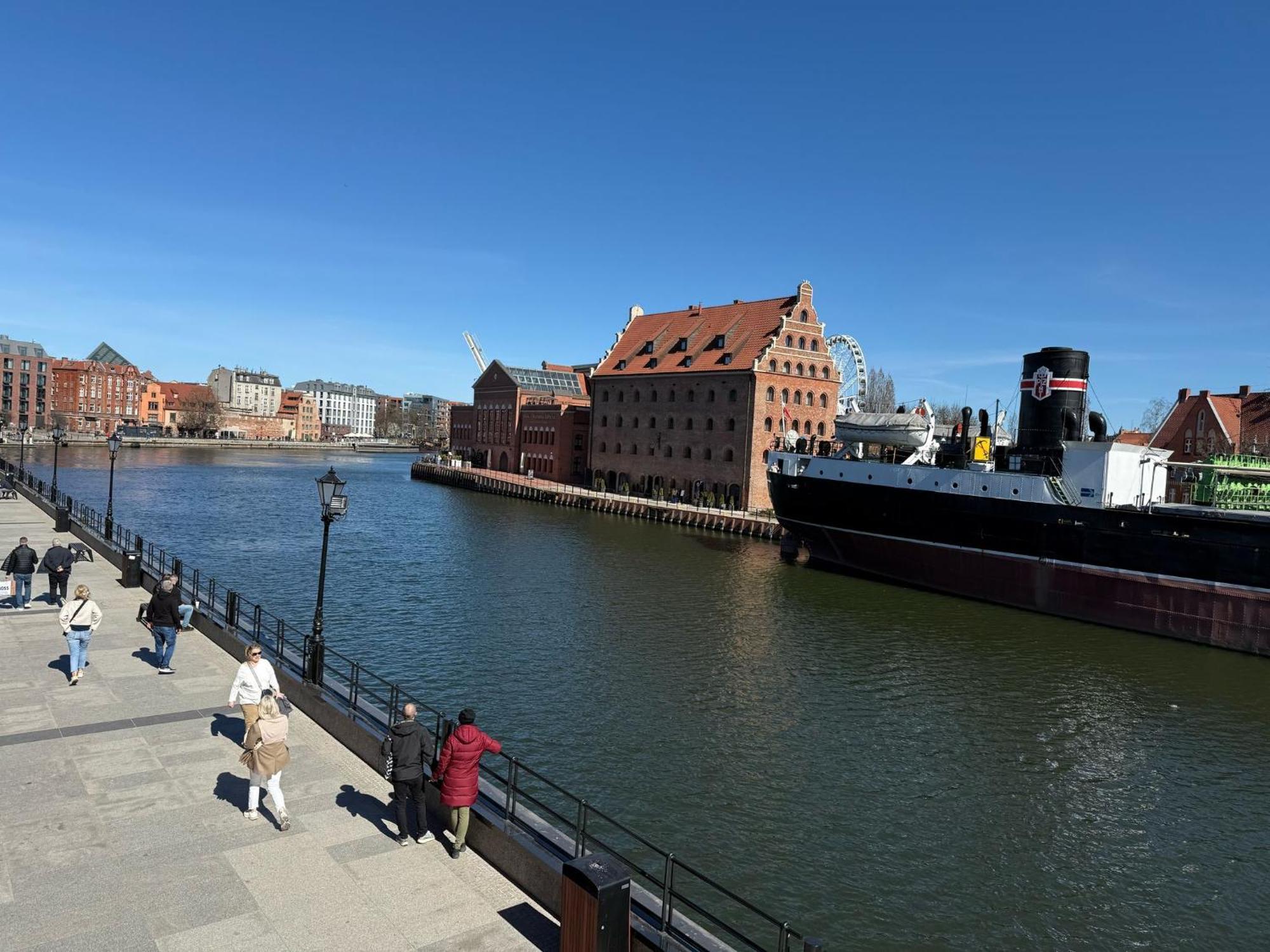 Motlawa Apartments - Old Town & River Viev, Fast Wifi Gdansk Exterior photo